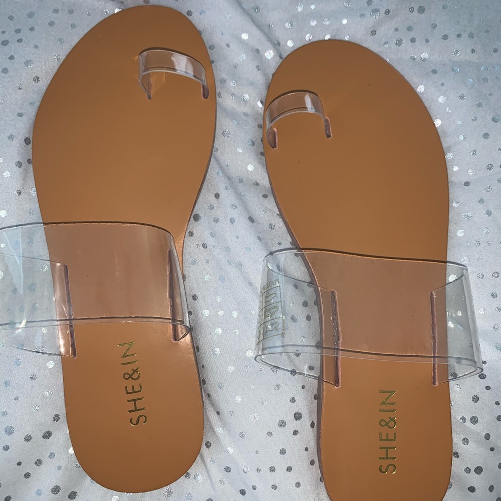 Toe loop clear slider sandals **NEVER WORN**